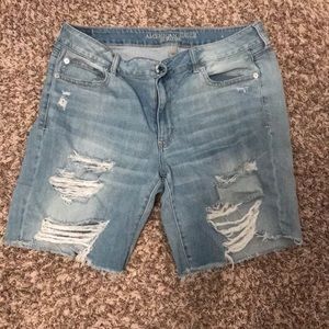 American Eagle Bermuda shorts